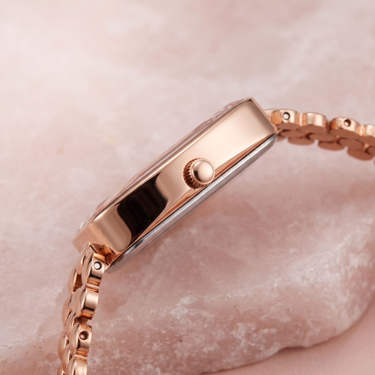 Side profile macro of CN-524 rose gold case and crown